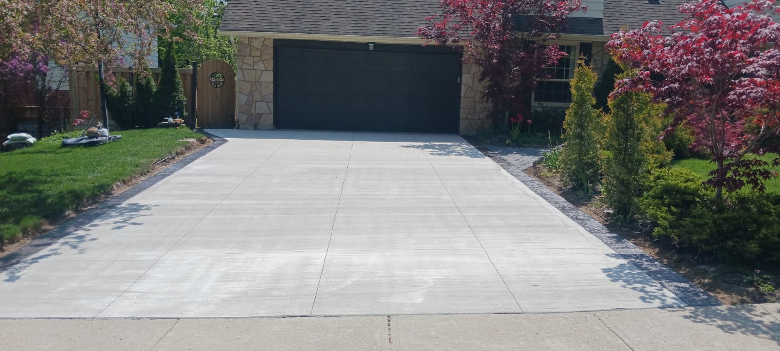 Concrete Driveway Installation - Professional Concrete Services